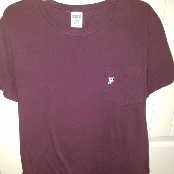 VICTORIAS SECRET PINK basic maroon campus tee